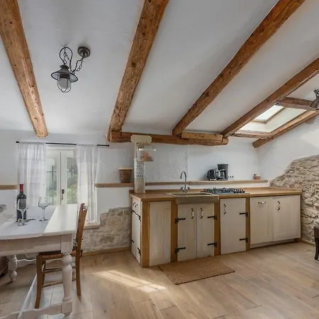 Casa Maura