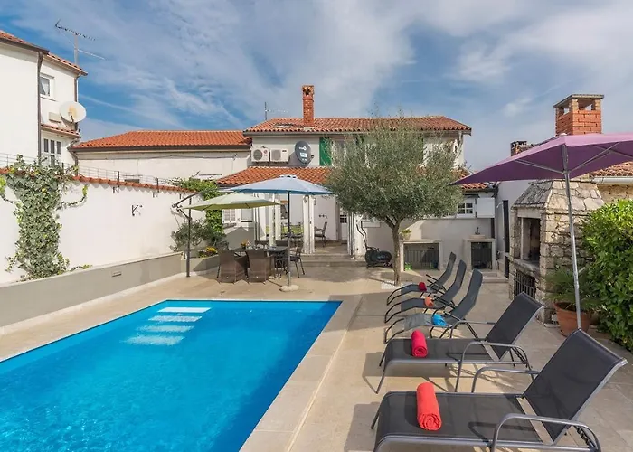 Semesterbostad Casa Maura Vižinada